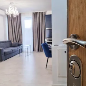 Apartament Chic Near Therme And Airport